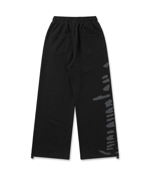 BAGGY PANTS WITH BLACK REFLECTIVE LOGO