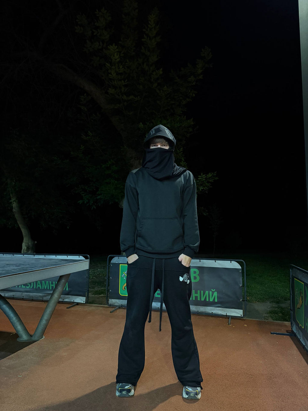 REFLECTIVE SCARFHOOD HOODIE